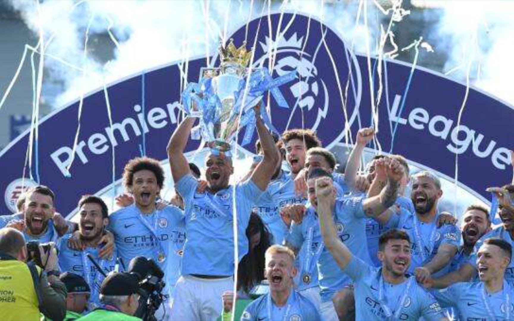 俱乐部在现 俱乐部在现